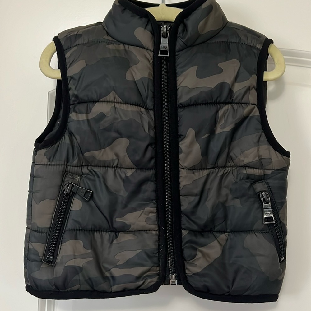 Urban Republic | 12M) toddler boys camouflage vest